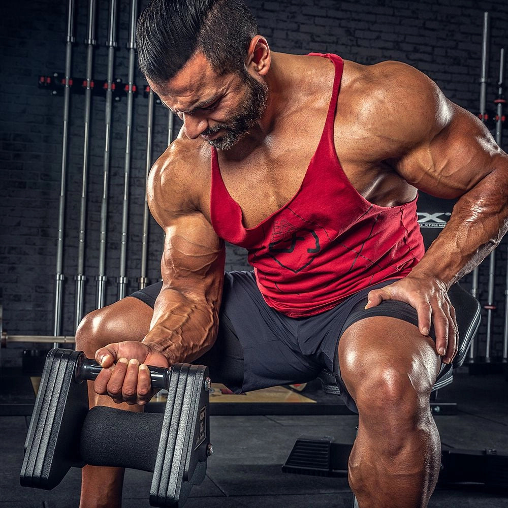 Nærbilde av grep på ATX Delta Dumbbell 26 kg stålkjerne 30 mm grep