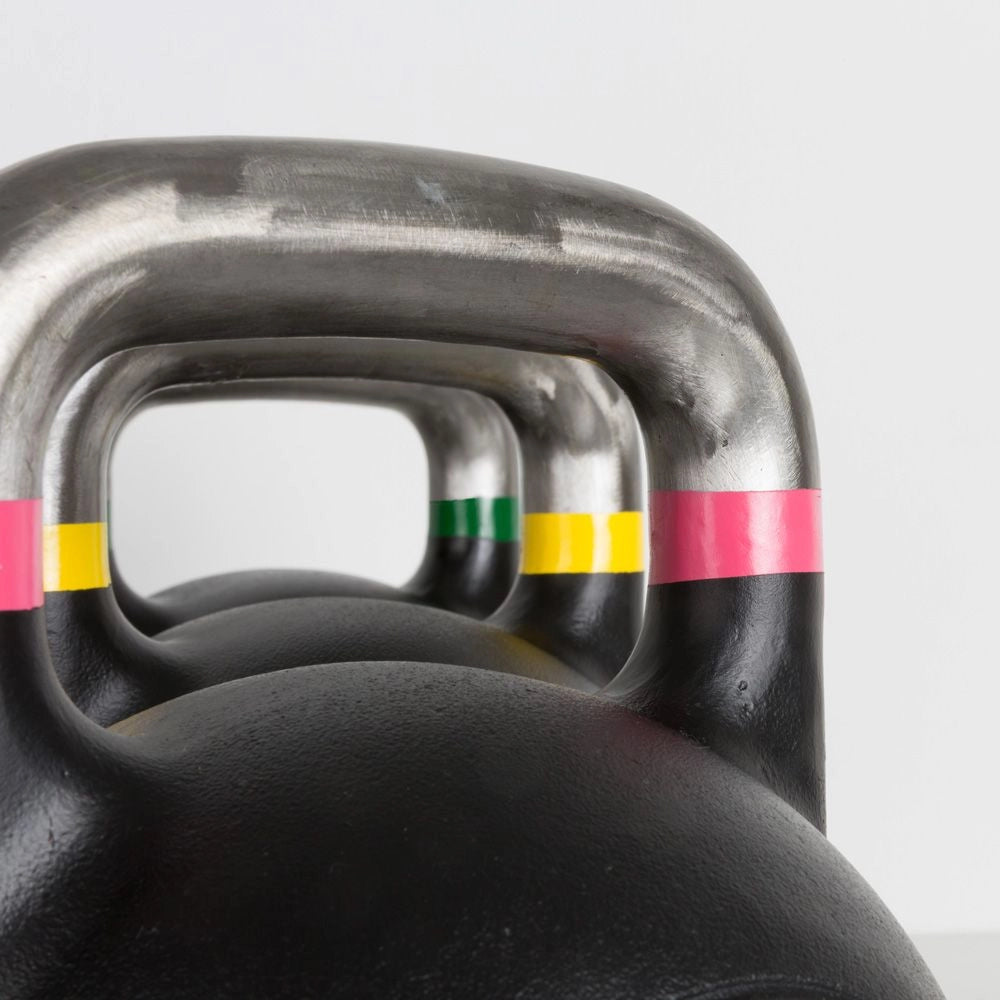 Competition Kettlebell 8 kg stål 33,5 mm grep detalj av grep