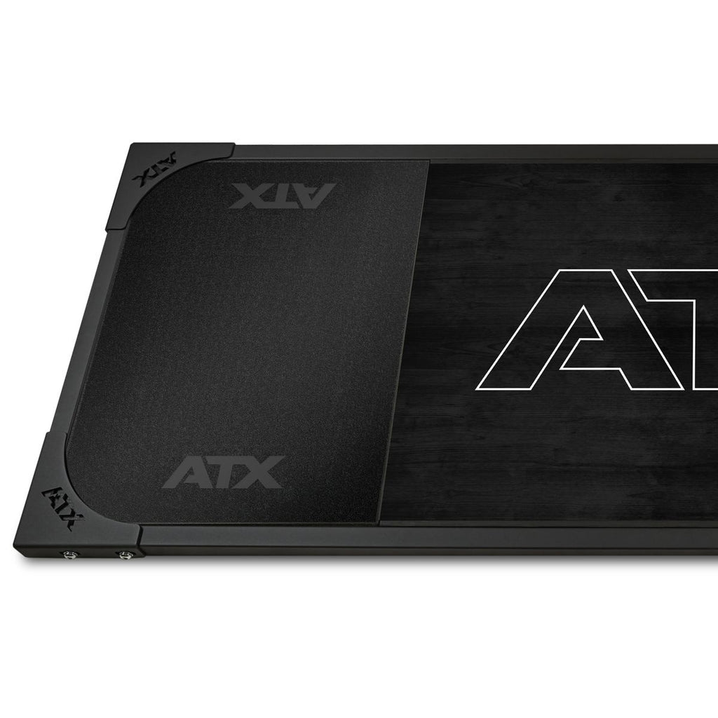 Deadlift-plattform 250x88 cm helgummi 50 mm ATX Black montert i treningsrom