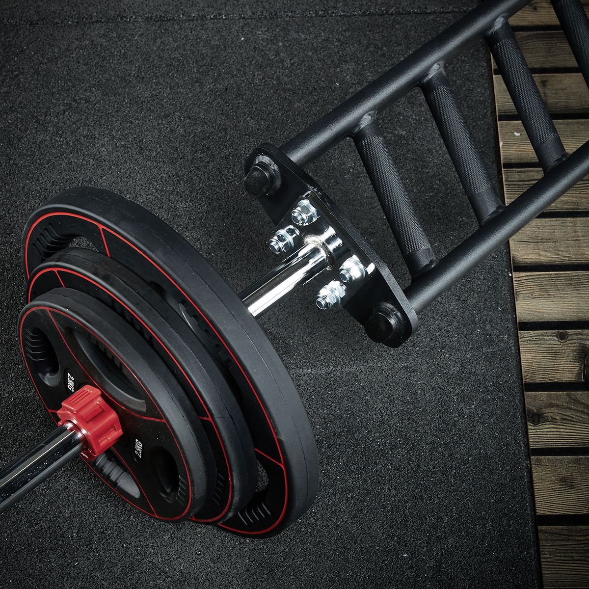 Montert Diagonal Multi Grip Bar 30 mm 200 cm 18 kg B-vare på stativ