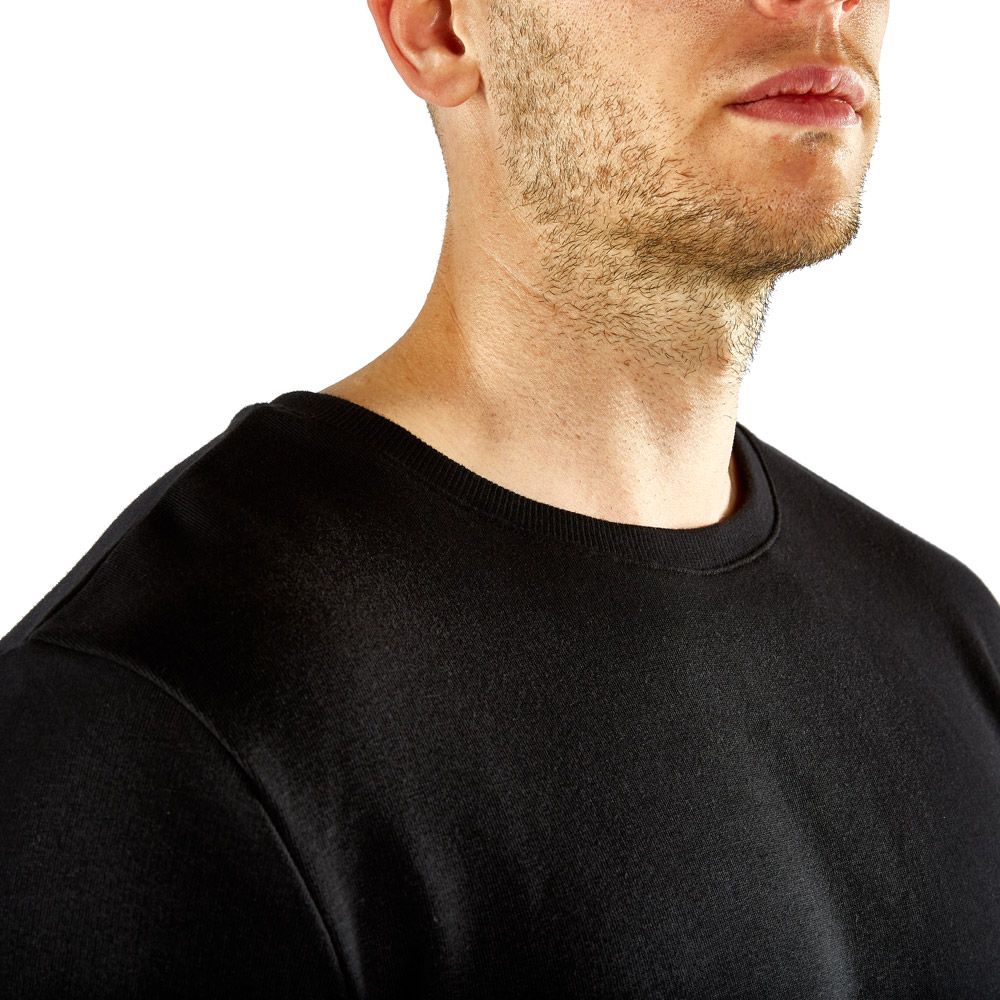 Genser svart størrelse S-XL 85% bomull ATX nærbilde av logo