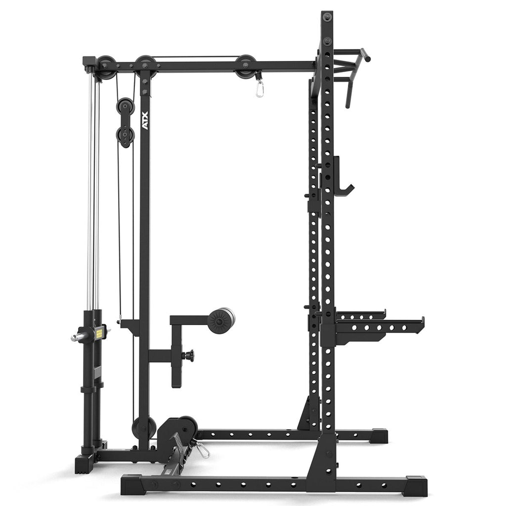 Nærbilde av klimmzugstang på Half Rack 510 med lat pulldown vektskiver 195 cm