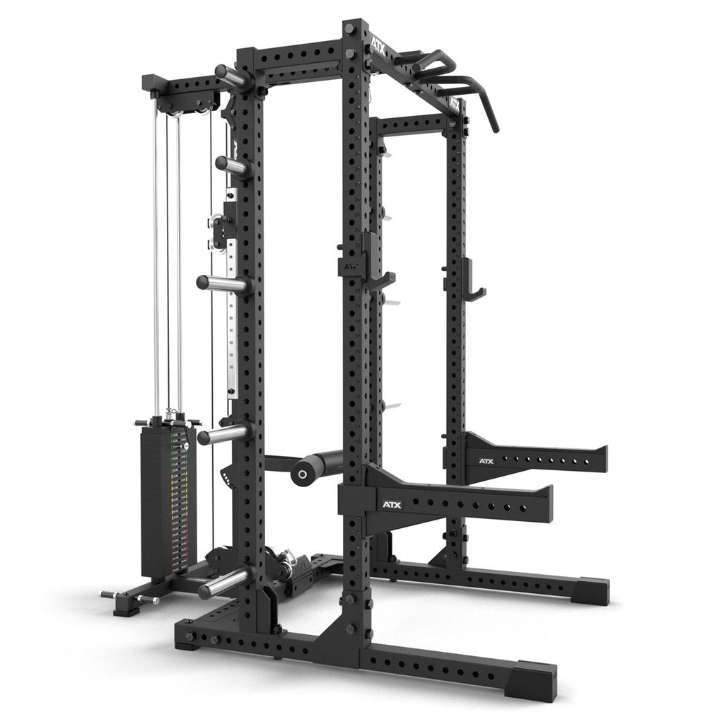 Nærbilde av J-Hooks på Half Rack 780 med extension og lat pulldown vektstabel