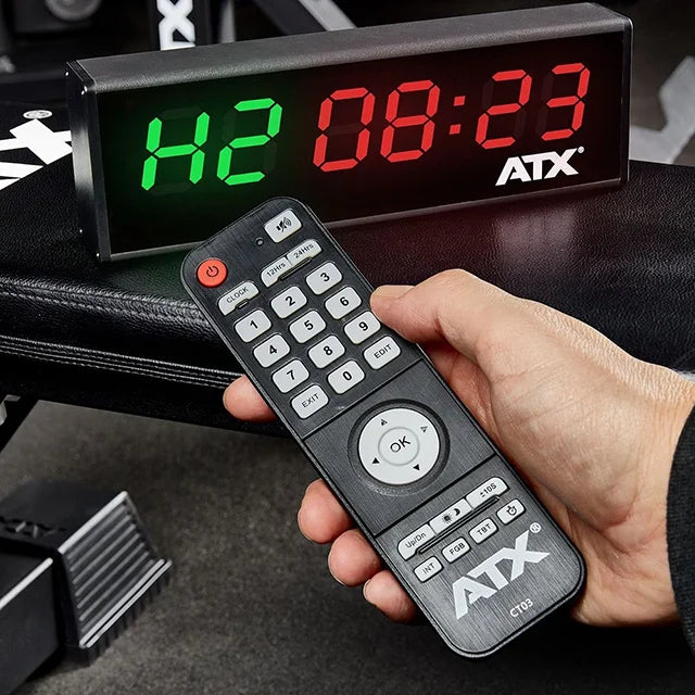 Detalj av Interval Timer medium med batteri og lader aluminium