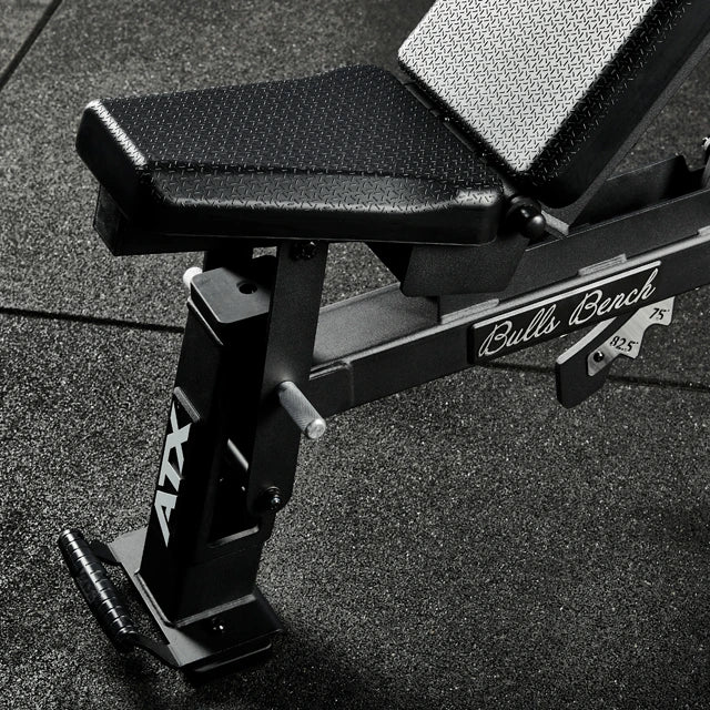 Justerbar treningsbenk Bulls Bench 600 kg kapasitet puter