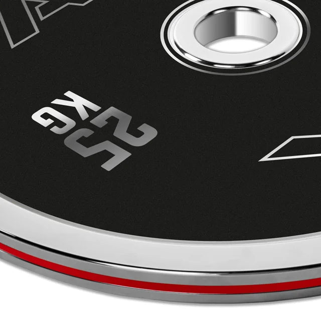 Kalibrert stålskive 20 kg powerlifting 50 mm ø449 mm montert på stang