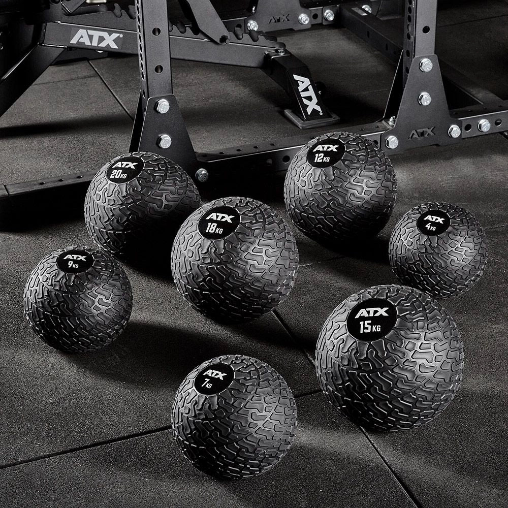 Power Slam Ball 18 kg, 30 cm diameter, ingen sprett bakside