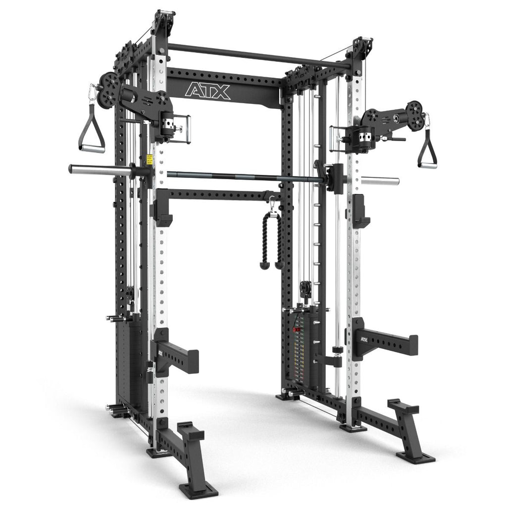 Rack med kabelstasjon og Smith Machine forfra