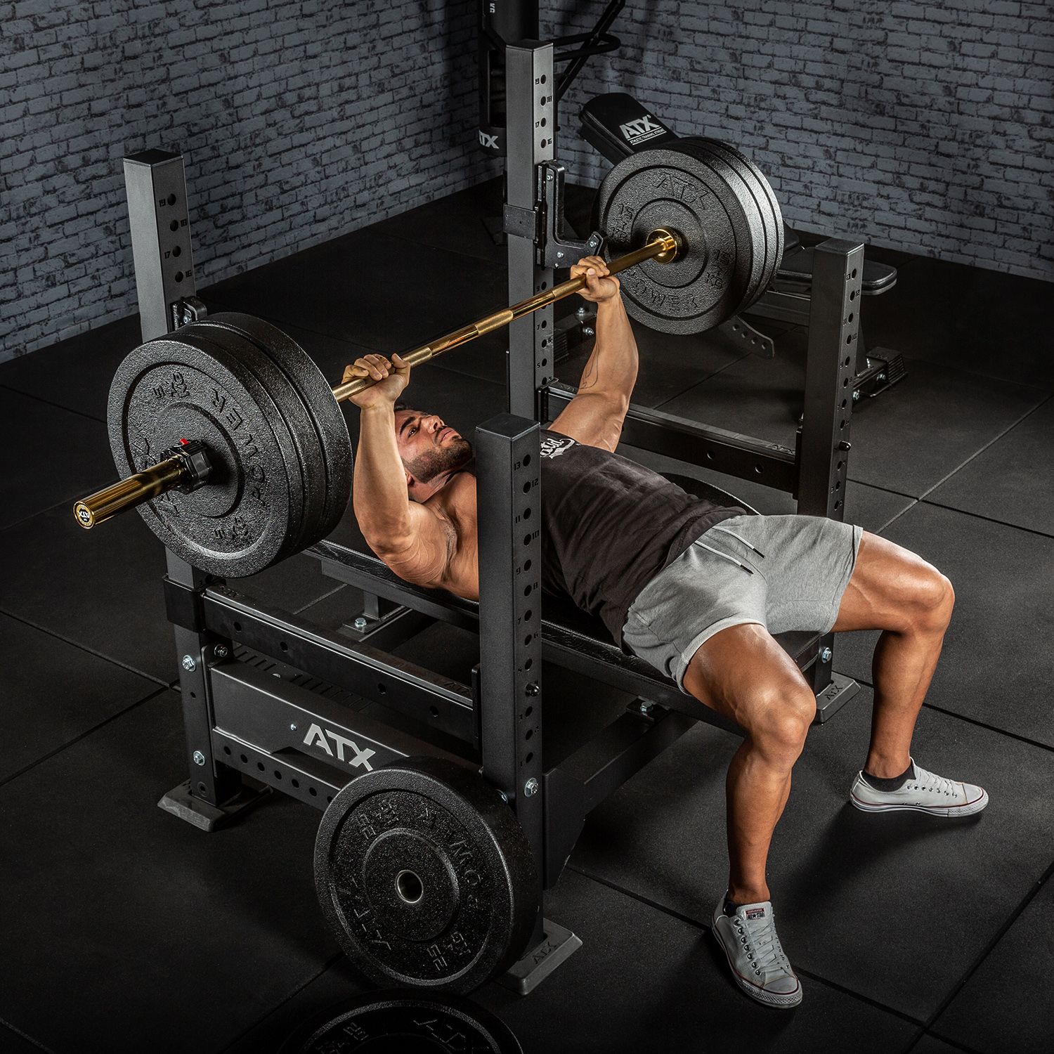 Detalj av The Golden Powerlifting Bar 20 kg titanium 700 kg